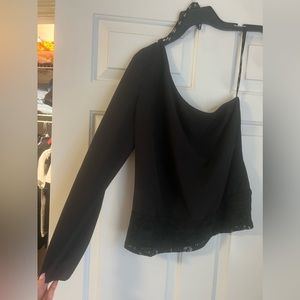 Guess one shoulder top